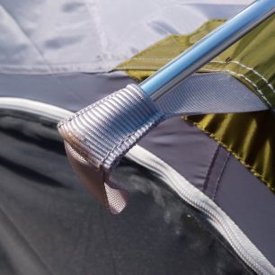 Zavěšení třetího prutu u stanu Marmot Vapor 2P.