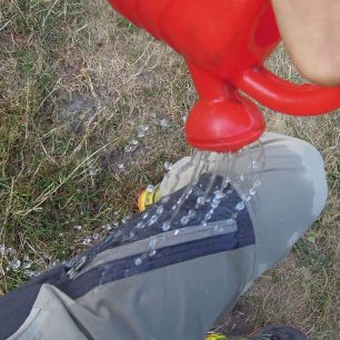 10 Certifikovaný DWR plus Quick-Drying test