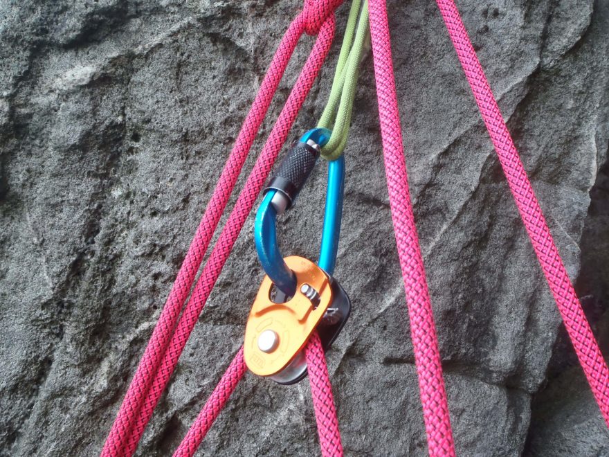 Cvičení záchranných technik s lanem Tendon MASTER 9.0 TEFIX®.