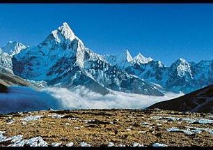 Nepál neumožňuje výstupy na Mount Everest