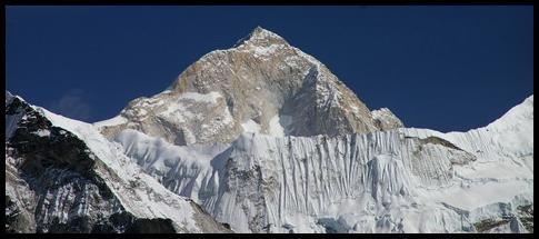Simone Moro a Denis Urubko vylezli na Makalu