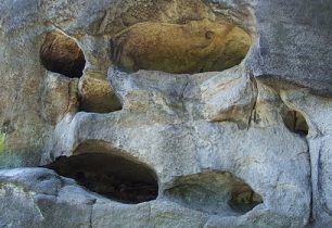 Ostaš - Mohyla smrti na stolové hoře