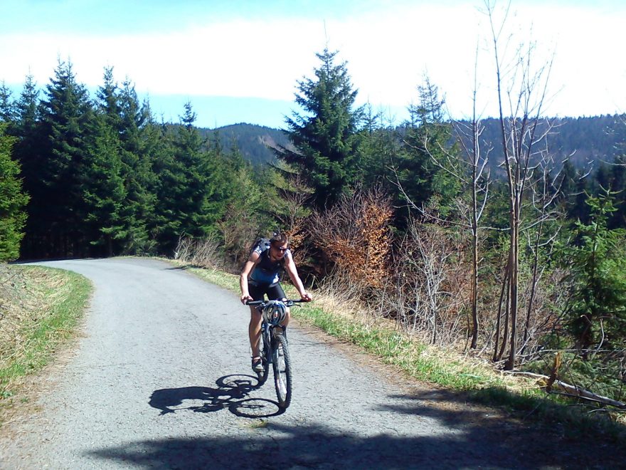 Nastoupejte 1400 metrů na 73 kilometrech