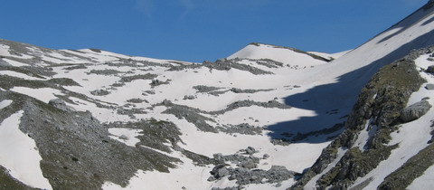V které zemi je v květnu tolik sněhu?