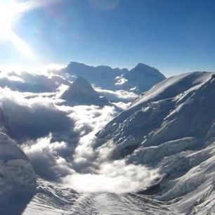 Sulovský a spol. se v sobotu pokusí o vrchol Lhotse + VIDEO