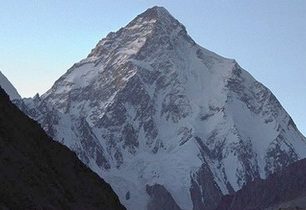 Velká srpnová soutěž, část třetí: Kolika expedic na K2 se již zúčastnil Radek Jaroš?
