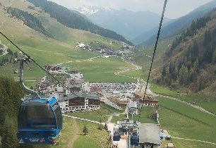 Zillertálským údolím na kole, in-linech, na lyžích i pěšky
