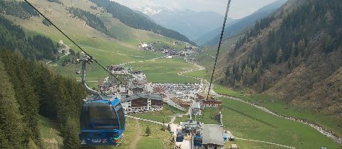 Zillertálským údolím na kole, in-linech, na lyžích i pěšky