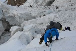 Jak se daří zimním pokusům o osmitisícovku?