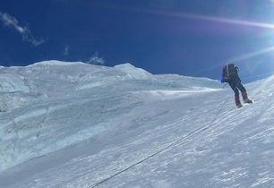 Horolezci na Broad Peaku výrazně pokročili + VIDEO