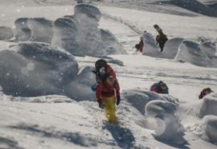 Ti nejlepší freerideři to pouštěli ze skal v Kanadě a Itálii + VIDEO