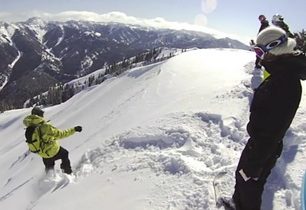 Heli snowboarding s jednou ledvinou a profesionálem! + VIDEO