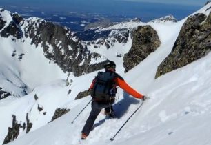 Iva Filová – žena, která na vrcholy leze a dolu je sjíždí + VIDEO
