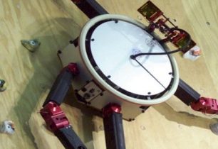 Roboti na skalách místo lezců? + VIDEO
