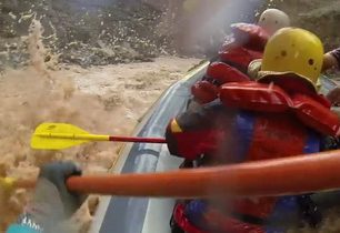 Parádní rafting v Grand Canyonu! + VIDEO