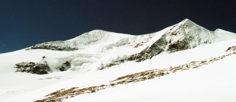 Mlhou na Grossvenediger –  aneb vzpomínka na sluncem spálené obličeje