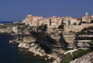 Vyražte na 200 kilometrový pochod přes hornatou Korsiku