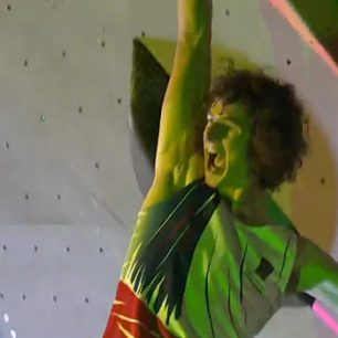 Adam Ondra je mistrem světa v boulderingu