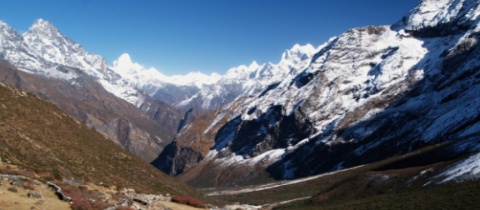 Trek údolím řeky Rolwaling je také cestou k nádherné Ama Dablam