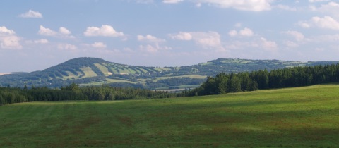 Kolem přehrady Slezská Harta k jesenickým sopkám