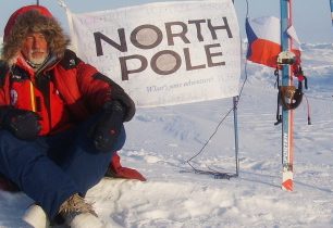 Polárník Miroslav Jakeš i po šedesátce dobývá severní pól, Grónsko nebo Špicberky. A jeho recept? Enzymoterapie a česnek!