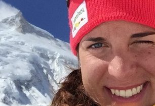 Expedice Simona Mora a Tamary Lunger na zimní Manaslu neúspěšná