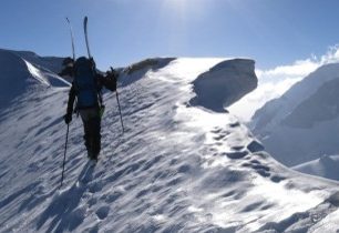 Beton ski team se chystá sjet osmitisícovku Manaslu