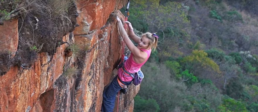 VIDEO: Horolezkyně Sasha DiGiulian poprvé v Yosemitech