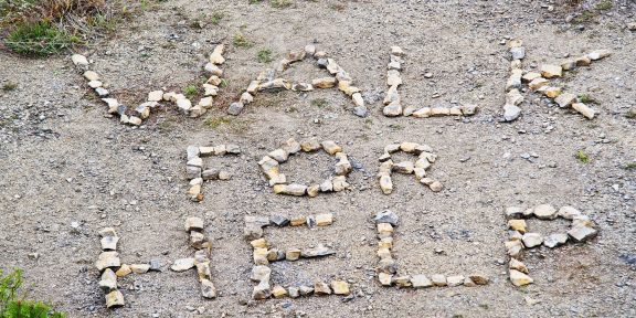 Cestovat a pomáhat – nový fenomén míří do Česka