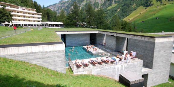 Termální lázně: Ovronnaz, Scuol, Vals, Leukerbad a Saillon