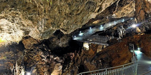 České propasti &#8211; po stopách prvních průzkumníků jeskyní