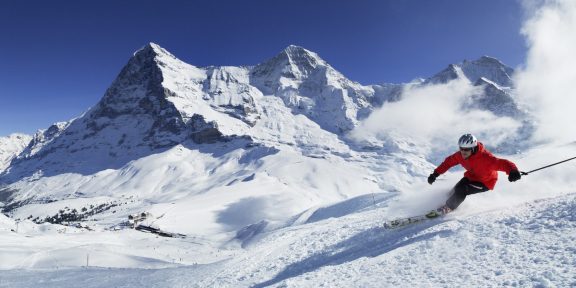 Jungfrau: lyžování pod krásnými štíty Mönch, Eiger a Jungfrau