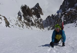 NE 17:30 - 19:00 (Sál extrémů) Karel Svoboda Beton ski team: Extrémní tatranské a alpské sjezdy