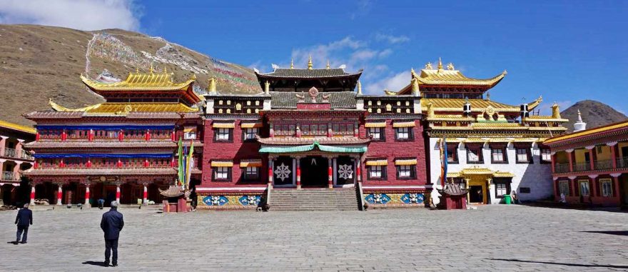 Pavel Kladivo: Divoká Čína. Tibetské šperky Sečuánu (Expediční sál, SO 12:00 - 13:00)