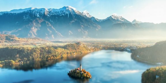 SALOMON BĚŽECKÉ TRASY: SLOVINSKO: zaběhejte si kolem krásných jezer Bled a Bohinj