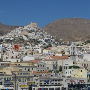 Syros je správním centrem Malých Kyklad (foto: B. Rambousková)