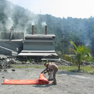 Pashaka – průmyslový komplex