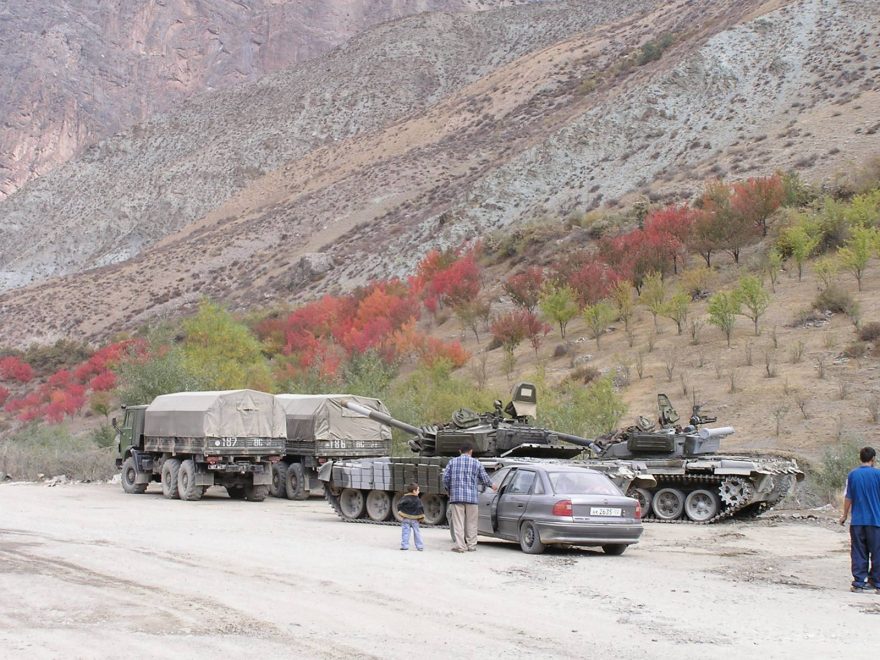 Strategický průsmyk Anzob je třeba hlídat