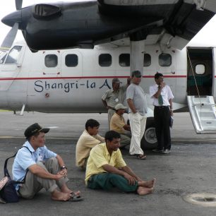 Letiště v Surkhetu