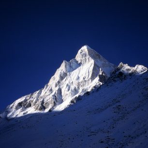 Pohled ze základního tábora