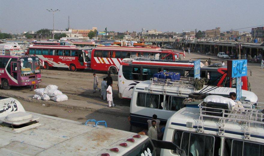 Autobusové nádraží v Islámábádu