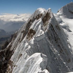 Břitva mezi Jobo Rinjang a Lunag I