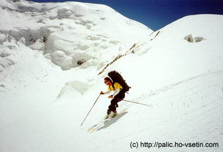 Pik Razdělnaja (6210 m), Kyrgyzstán & Tádžikistán