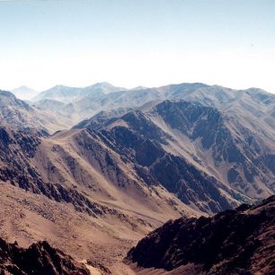 Pohled z vrcholu, Džabal Tubkal
