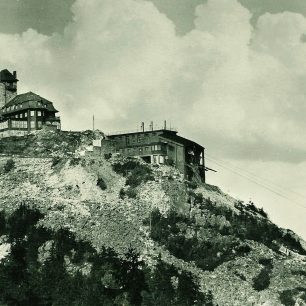 Ještěd historický