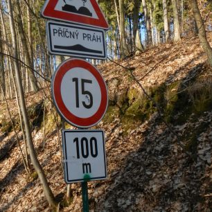 Brněnská přehrada, streetartový příběh o Zemi