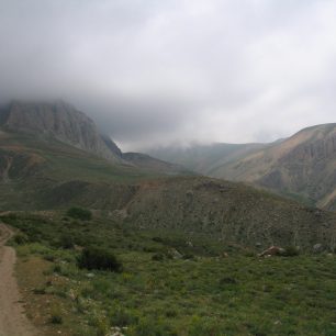 Zamračené hory, Ala daglari, Turecko