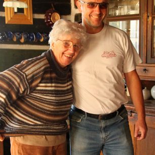 Majitel Klínovky s maminkou