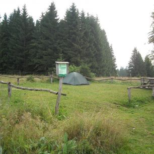 Nocoviště u rozcestí Bučina