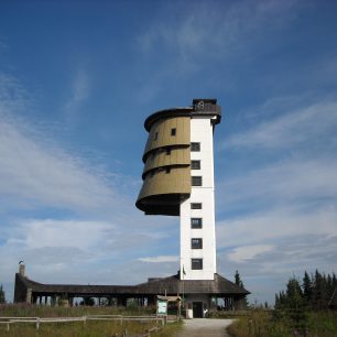 Nocoviště u rozhledny 